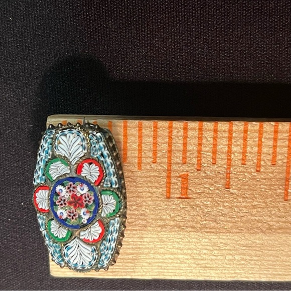 1920'S ANTIQUE ITALIAN
MICRO MOSAIC PIN
MICROMOSAIC - Picture 6 of 11